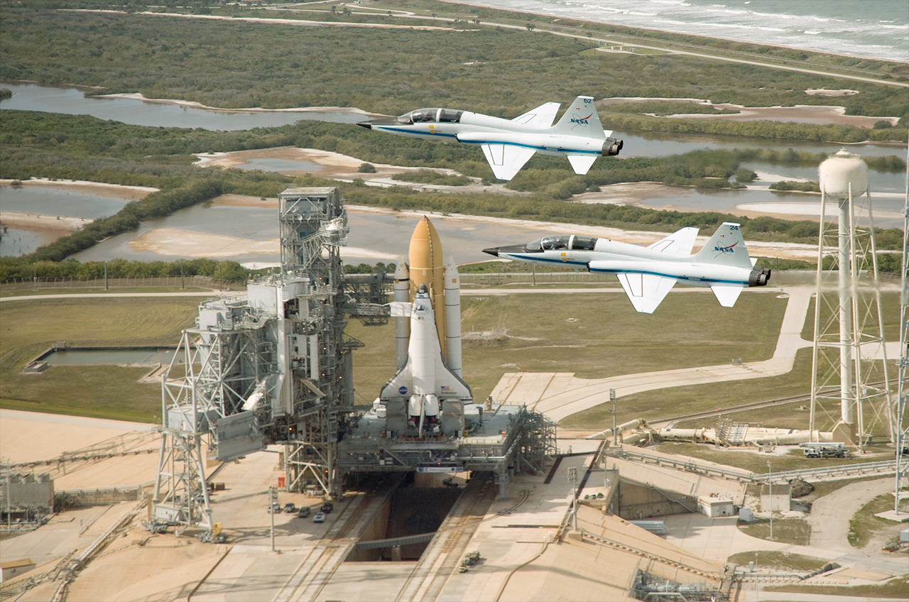 NASA Jets, Tickets Taking Off for Space Shuttle's Flight to L.A.